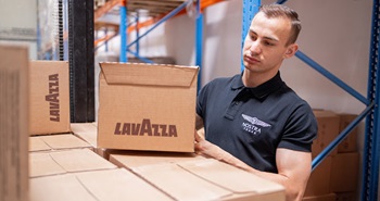 fmcg tukkumyyjä kahvi makeiset elintarvikkeet